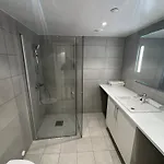 New, Modern In - Close To The Airport Апартаменты Есхейм
