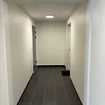 Apartamento New, Modern In - Close To The Airport